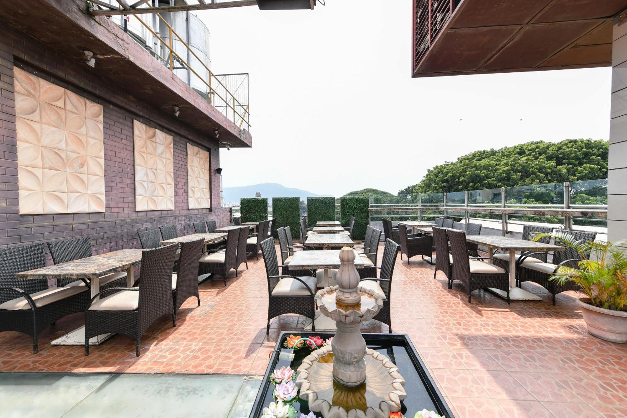 โฮเต็ล รูปา Hotel ไมซอร์ ภายนอก รูปภาพ