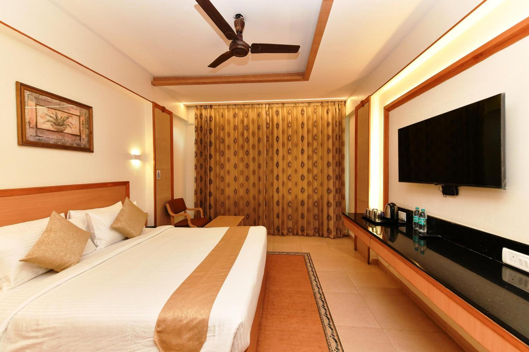 โฮเต็ล รูปา Hotel ไมซอร์ ภายนอก รูปภาพ